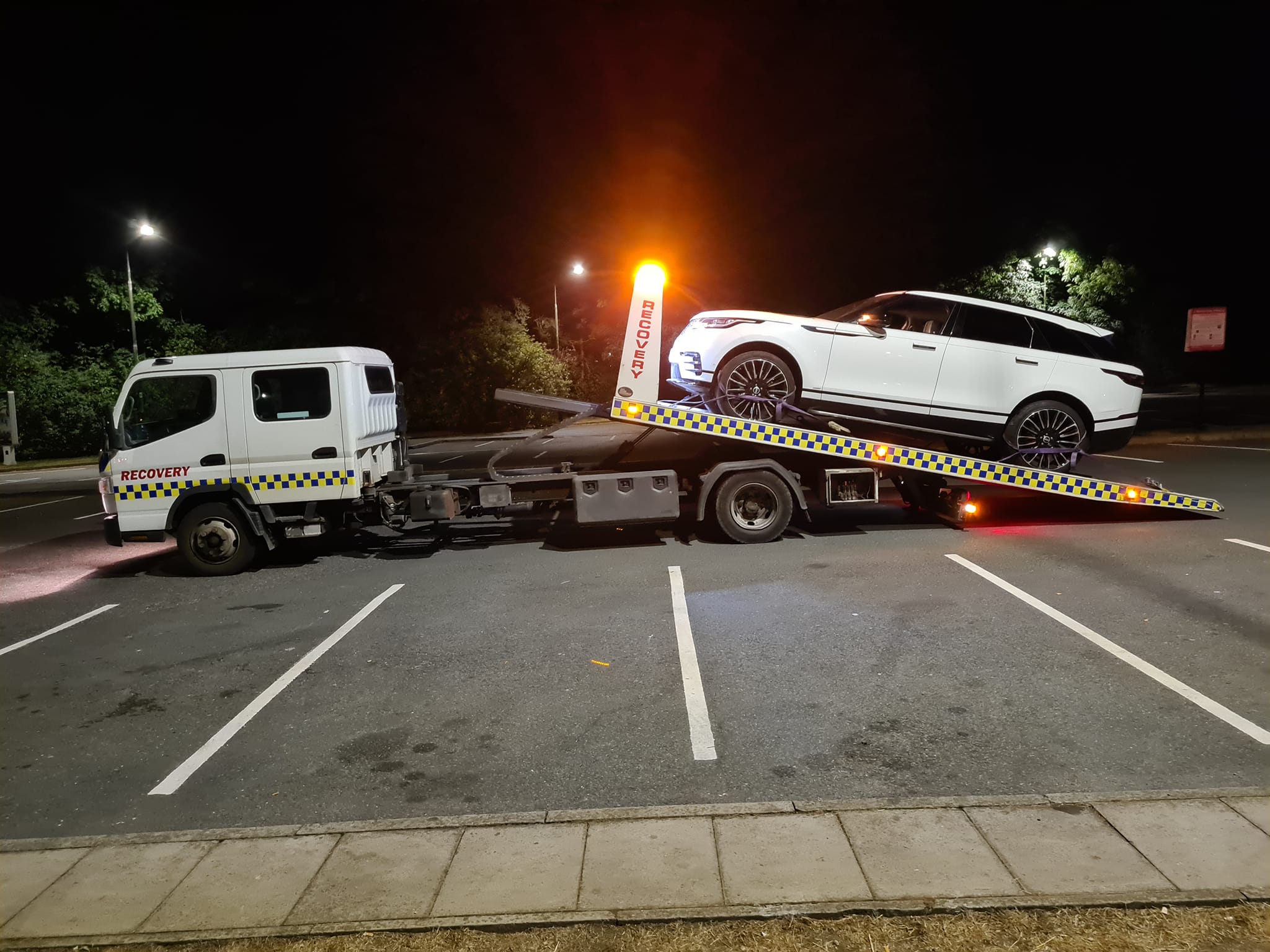 Expert Breakdown Recovery Services - Get Back On The Road Fast