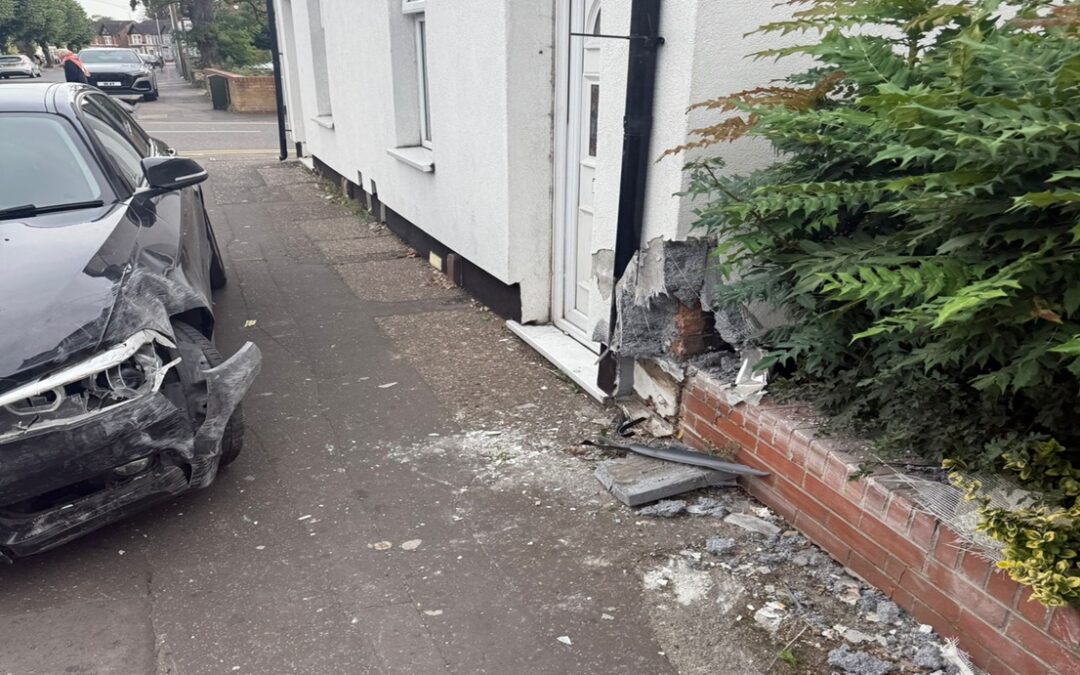 Swindon Accident Recovery Service: 07400119207