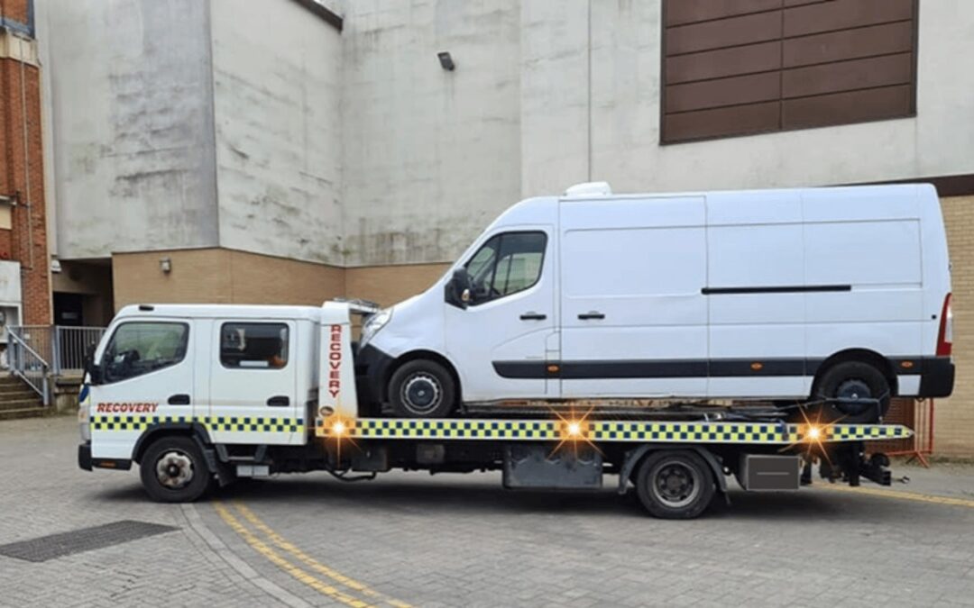 HGV Breakdown Recovery Service Newbury: 07400119207