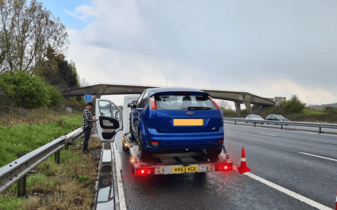 Car Towing Newbury | Local Recovery Experts: 07400119207