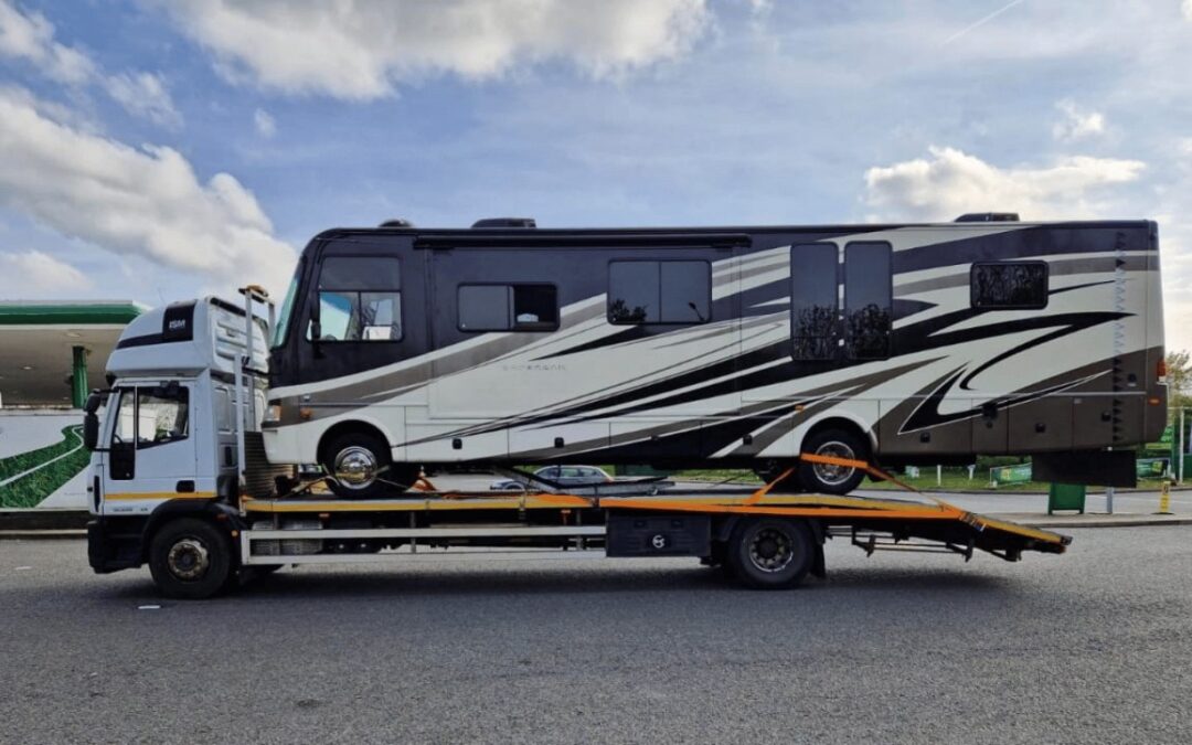 Bus Recovery & Transport Service, Newbury: 07400119207