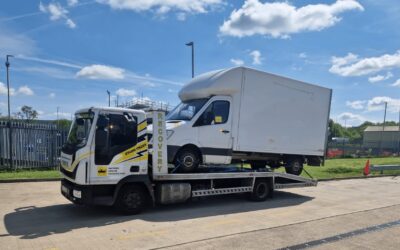 Truck Towing Service in Newbury Berkshire: 07400119207