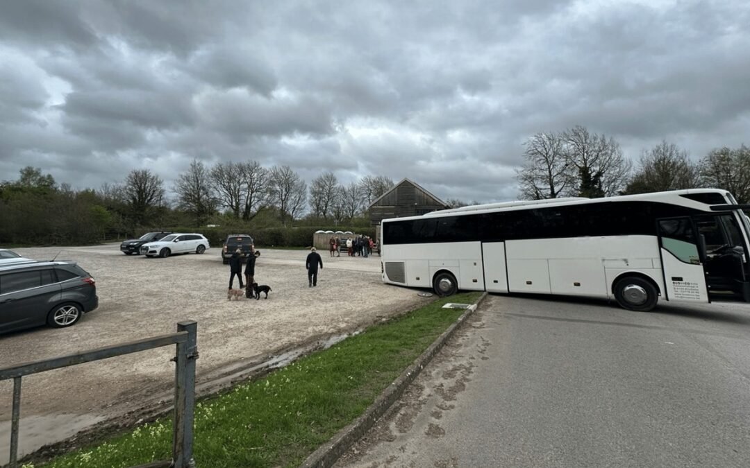 Bus Accident & Breakdown Recovery, Chippenham: 07400119207