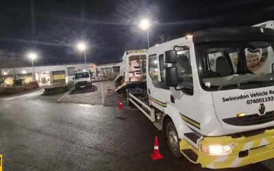 Lorry Transport Service Newbury Wiltshire: 07400119207