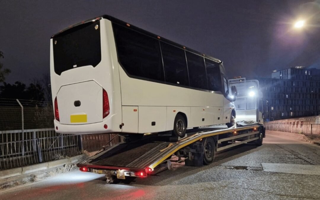 Chippenham Bus Breakdown Recovery Wiltshire: 07400119207