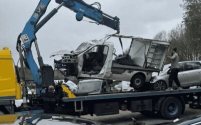 Crane-Assisted Rescue Service in Chippenham: 07400119207