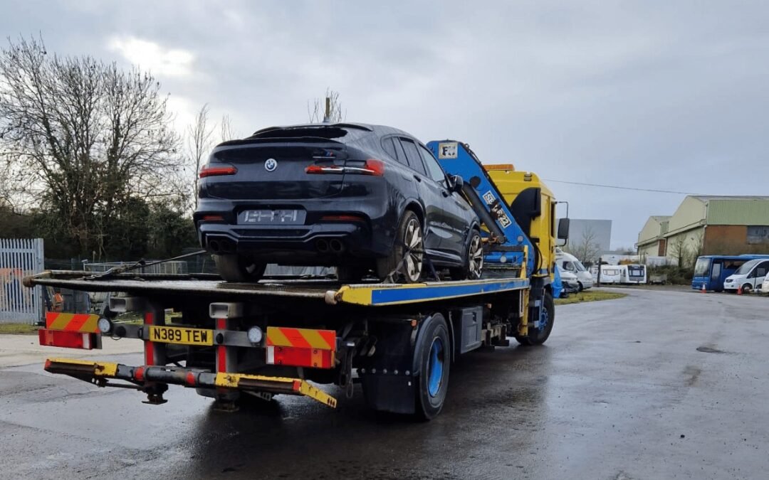 Crane-Assisted Vehicle Recovery Chippenham: 07400119207