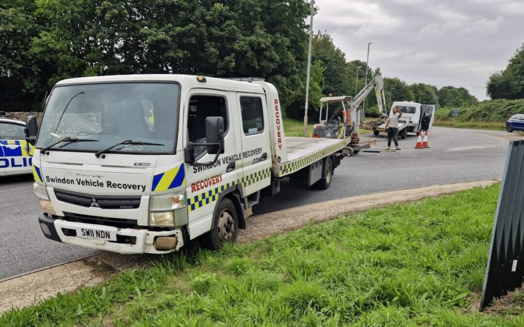 Nearest Vehicle Recovery Service Near Chippenham: 07400119207